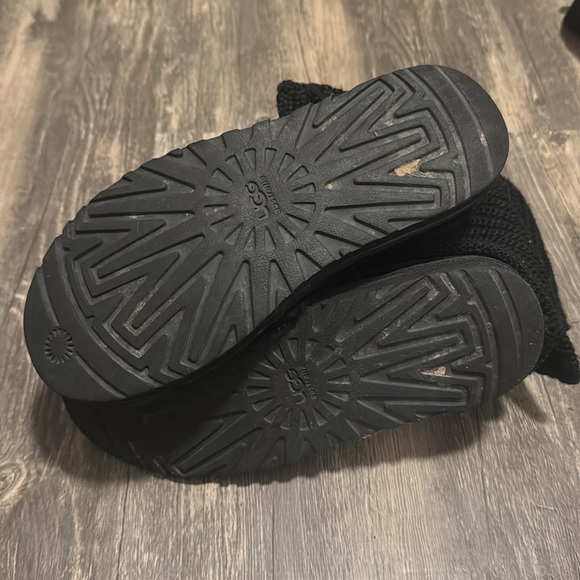 UGG Classic Cardi Knit Boot, Black. - Picture 7 of 7